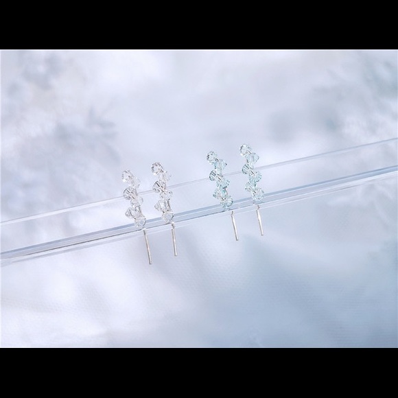 NEW Crystal earrings - Picture 2 of 2